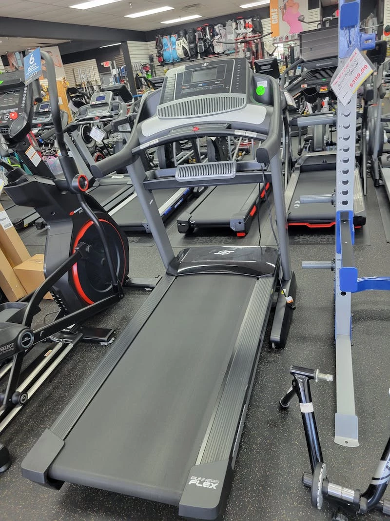 Free Shipping - Used Nordic Track 1750 PRO Treadmills Exercise & Fitness