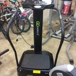 Free Shipping - *Other Brand Used GOPLUS VIBRATION PLATE Cross Country Simulators
