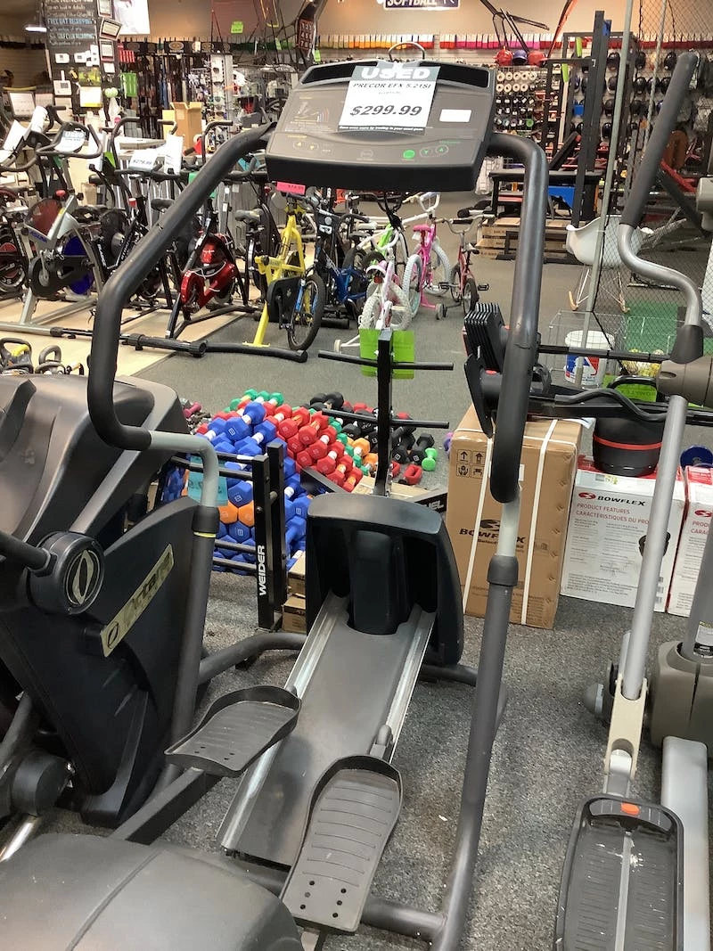 Discount - Used Precor EFX 5.21SI Ellipticals Exercise And Fitness