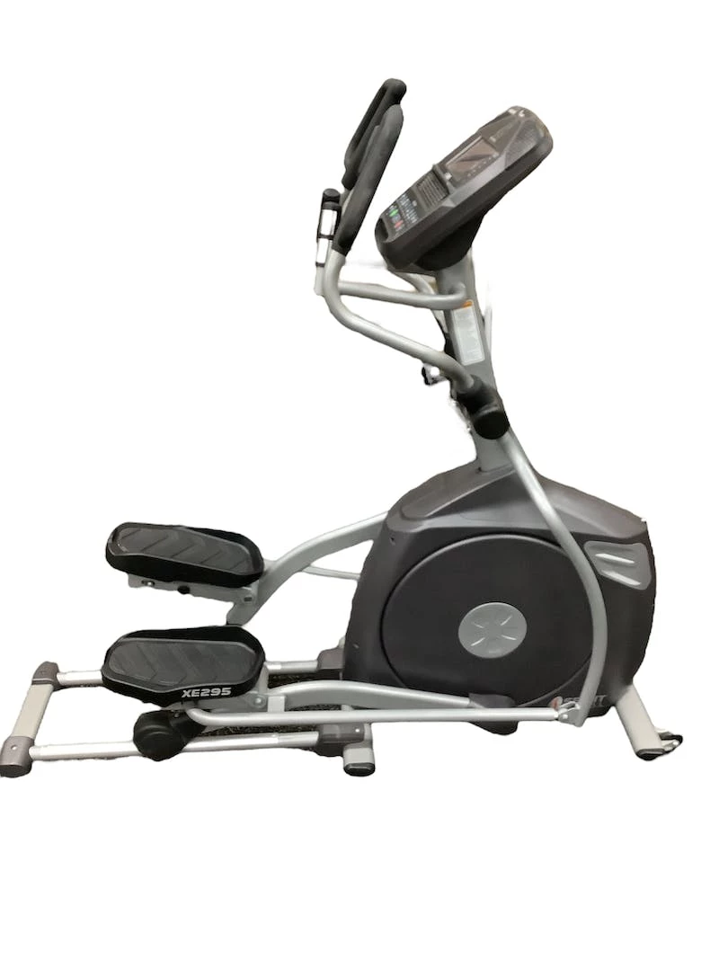 The Surprise Price - Used Spirit SPIRIT FITNESS ELLIPTICAL Plug In Ellipticals Exercise & Fitness / Ellipticals