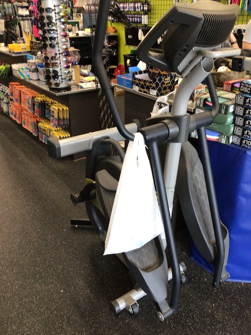 Discount - Used Proform SPACE SAVER 500 ELLIPTICAL Ellipticals Exercise & Fitness / Ellipticals