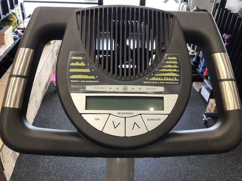 Discount - Used Proform SPACE SAVER 500 ELLIPTICAL Ellipticals Exercise & Fitness / Ellipticals - Image 3