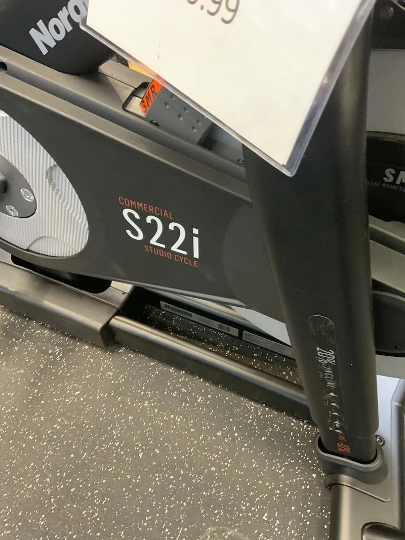 Free Shipping - Used Nordic Track 22I Magnet Stationary Bikes Exercise & Fitness - Image 4