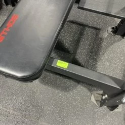 Free Shipping - *Other Brand Used ETHOS ETHE103 Commercial Quality Weight Bench - Excellent Condition Exercise & Fitness