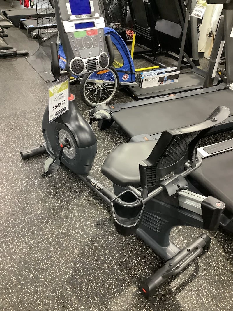 Discount - Used Schwinn 270 Magnet Stationary Bikes Exercise & Fitness