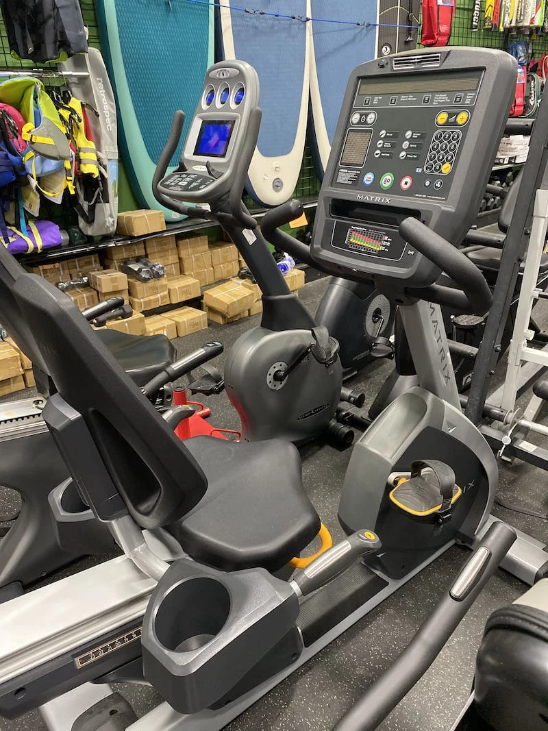 Best Price - *Other Brand Used MATRIX HIGH END Magnet Stationary Bikes Exercise & Fitness