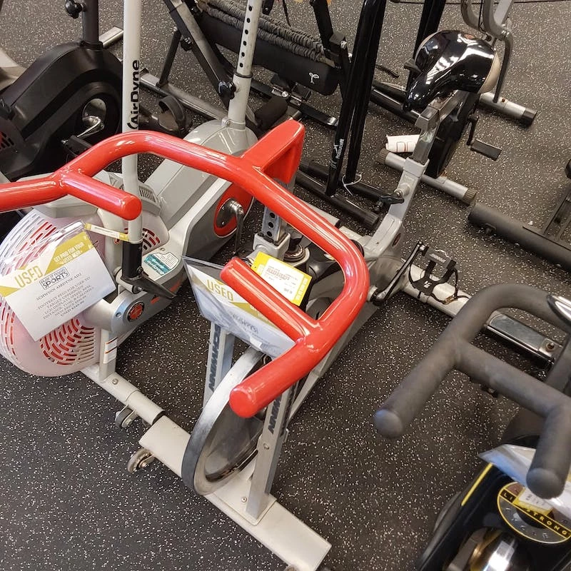 Free Shipping - Used Schwinn EVO SR Fly Wheel Stationary Bikes Exercise & Fitness / Stationary Bikes