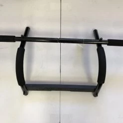 Free Shipping - Used Golds Gym Pull-Up Bar Exercise & Fitness Black