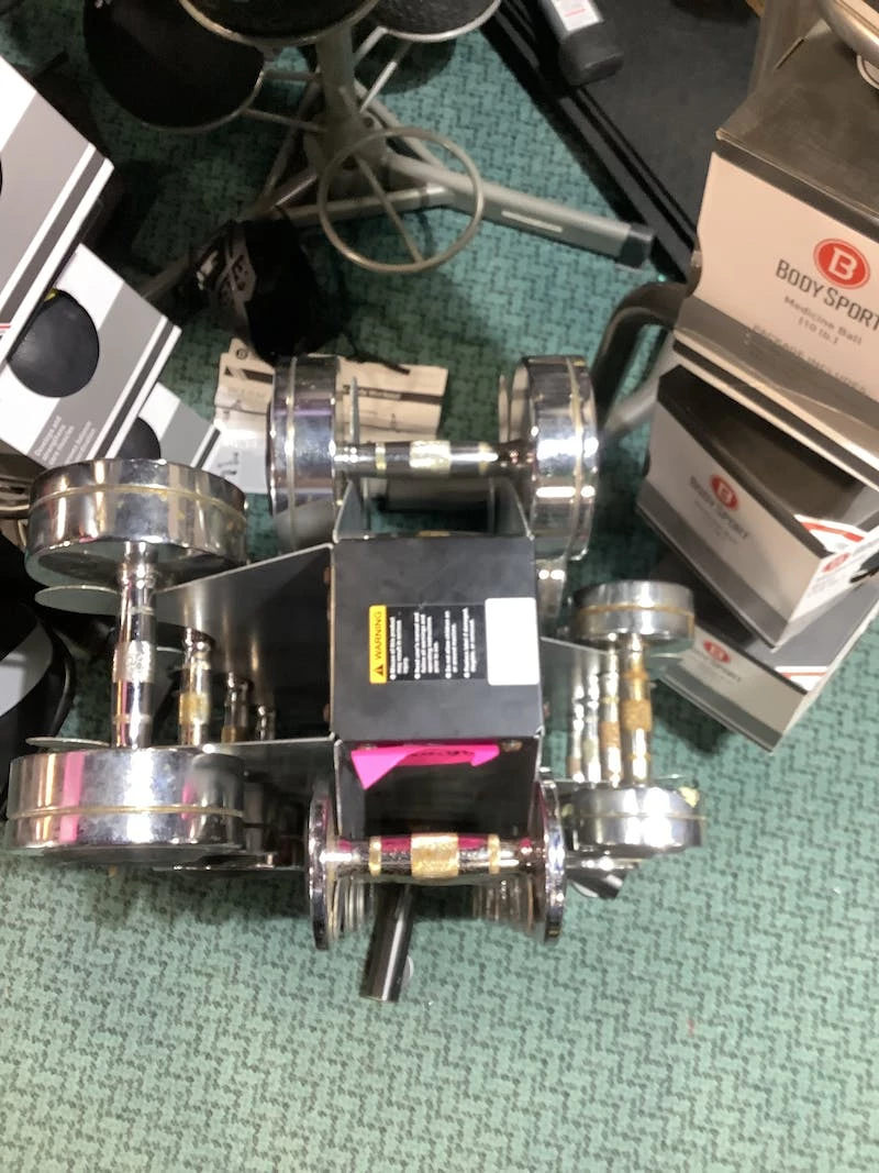 Discount - Used Weider TOWER RACK COMPLETE DB SET Home Gyms