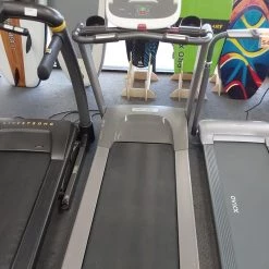 Best Price - Used Precor TREADMILL Treadmills Exercise & Fitness