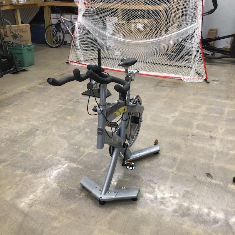 Shipping Included - Used Cycleops COMP 200E Magnet Stationary Bikes Exercise & Fitness - Image 2