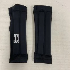 The Surprise Price - Used *Other Brand WEARABLE WEIGHTS 4 Lb Exercise & Fitness Accessories Black