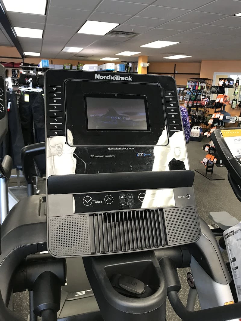 Free Shipping - Used Nordic Track FREESTRIDE TRAINER FS7I Ellipticals Exercise & Fitness / Ellipticals