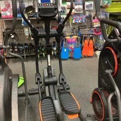 Free Shipping - Used Nordic Track E 7.7 Ellipticals