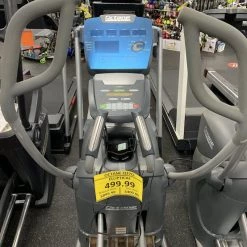 Free Shipping - Used Octane Q37CI Exercise & Fitness / Ellipticals