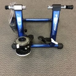 Free Shipping - Used *Other Brand MINOURA INTER RIM Manual Exercise & Fitness / Stationary Bikes