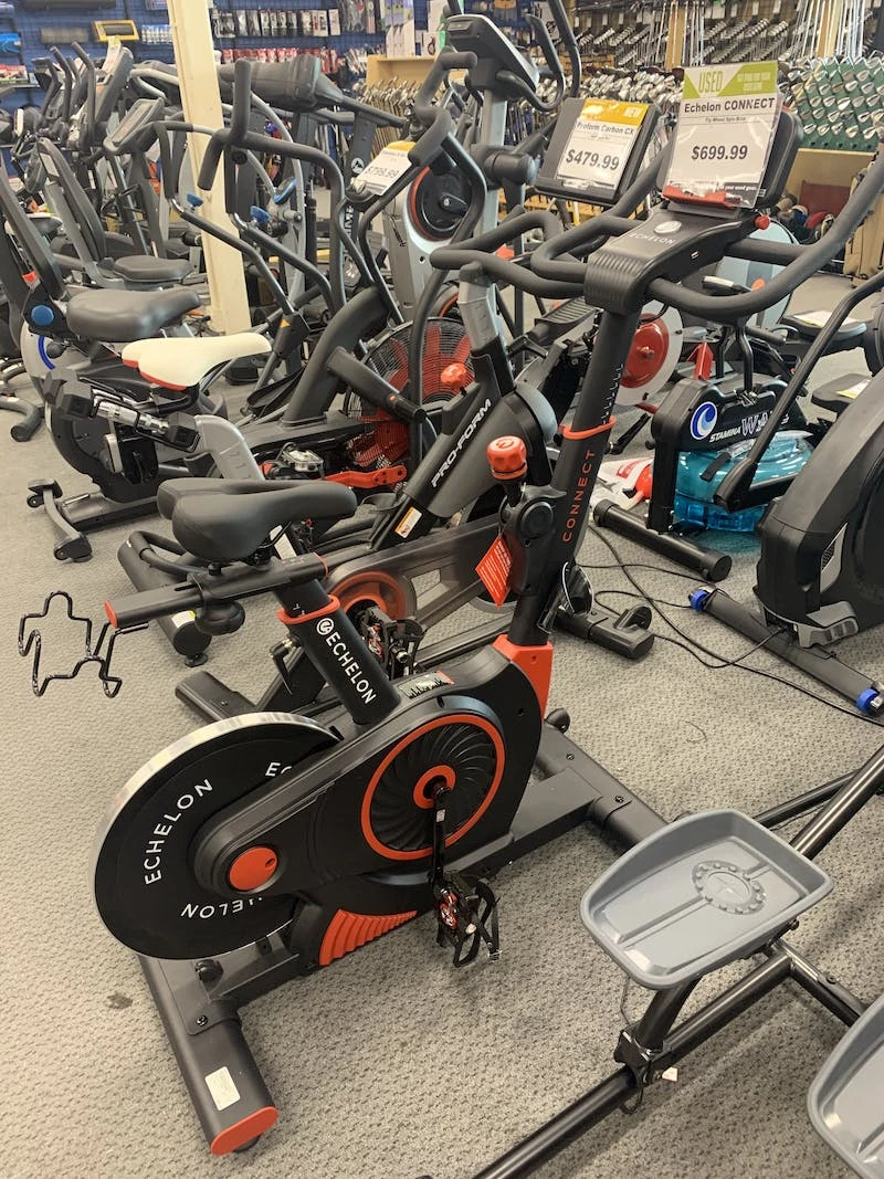 Best Price - Used Echelon CONNECT SMART BIKE EX-3 Fly Wheel Exercise & Fitness / Stationary Bikes - Image 2