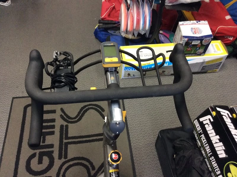 On Sale - Used Cycleops 400 PRO Fly Wheel Exercise & Fitness / Stationary Bikes - Image 2