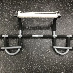 Best Price - Used Iron Gym Pull Up Bar Exercise & Fitness / Core Training BLACK