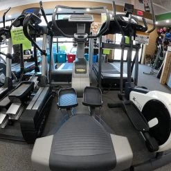 Free Shipping - *Other Brand Used TECHONOGYM CARDIO WAVE Exercise & Fitness / Ellipticals