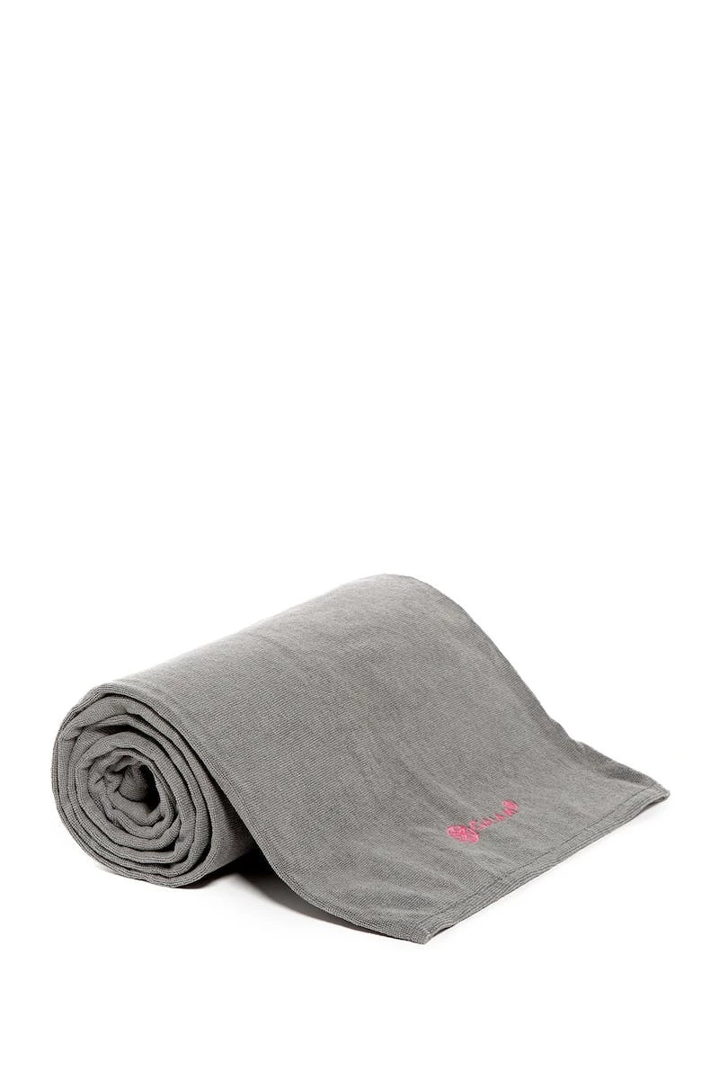 On Sale - Gaiam Grippy Yoga Mat Towel Exercise & Fitness / Yoga - Image 2