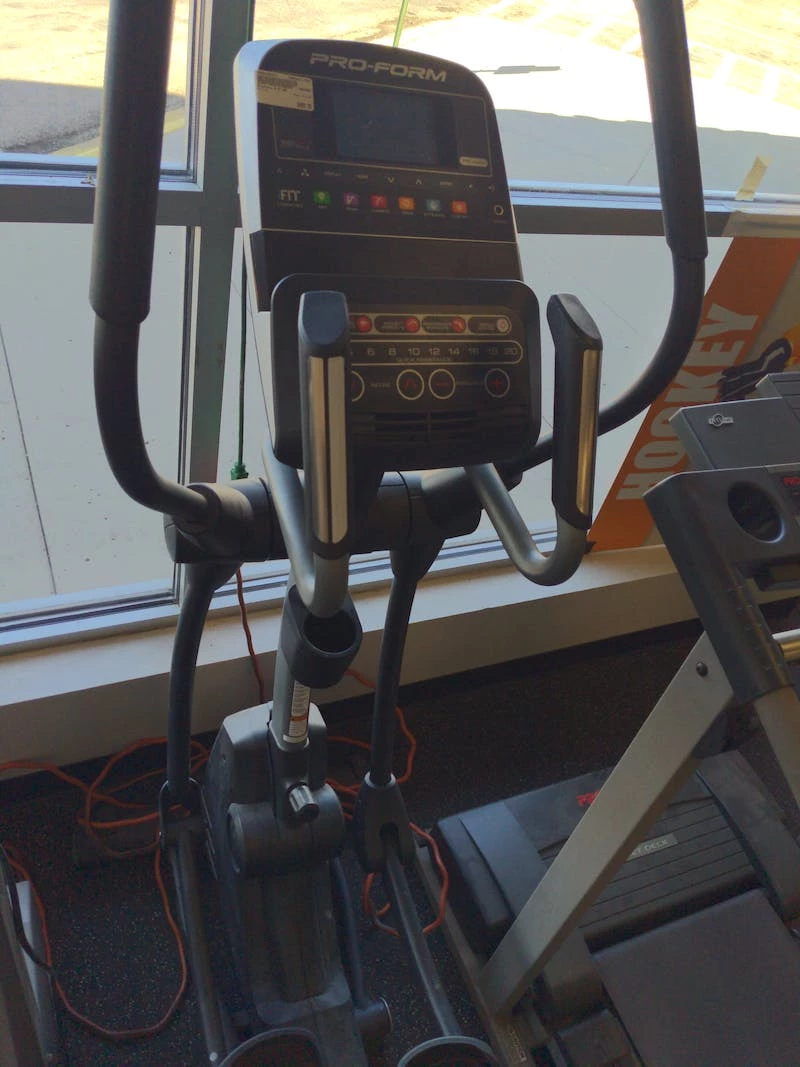 Free Shipping - Used Proform 9.0 NE Exercise/Fitness / Ellipticals Exercise & Fitness / Ellipticals - Image 3