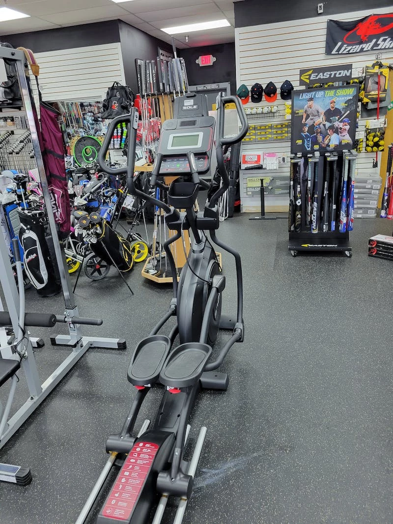 Discount - Used Sole E35 Ellipticals Exercise & Fitness / Ellipticals - Image 2