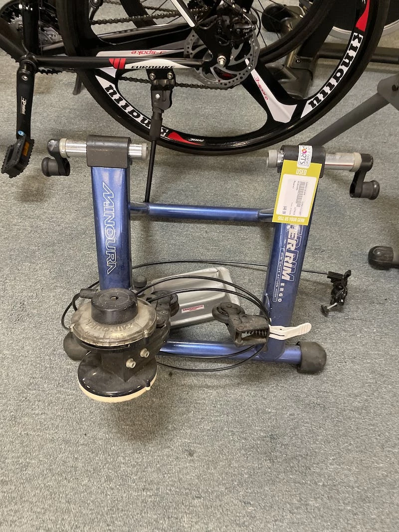 On Sale - *Other Brand Used MINOURA Magnet Stationary Bikes Exercise And Fitness